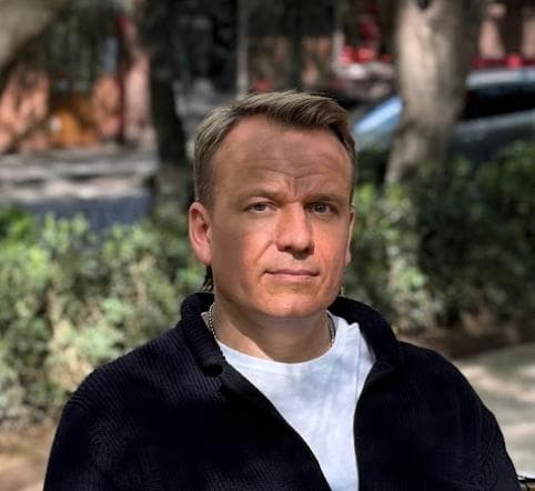 Илья Шуманов